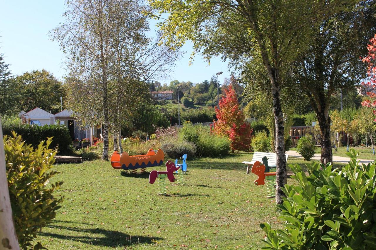 Camping Du Pontis Verteillac المظهر الخارجي الصورة