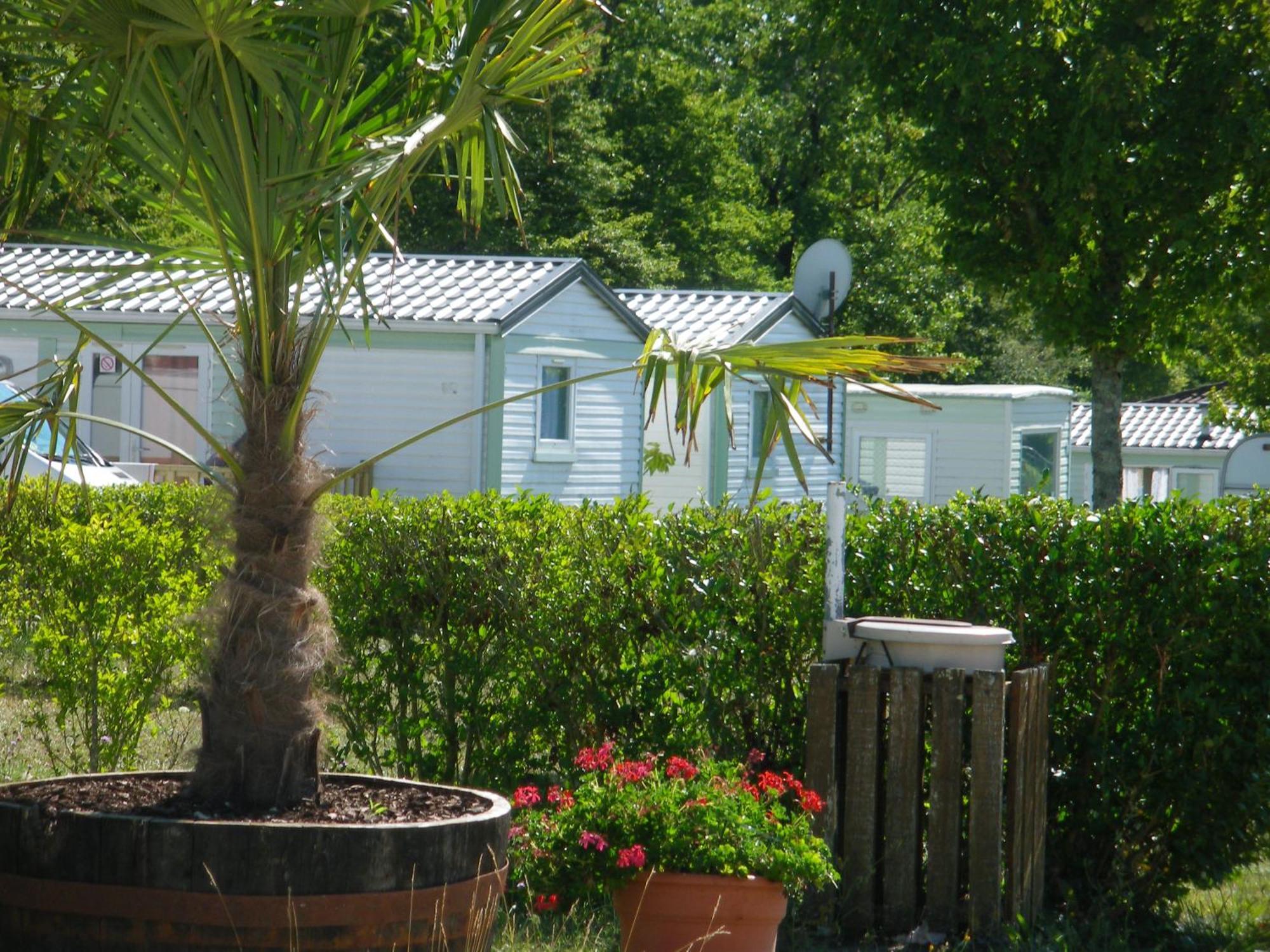 Camping Du Pontis Verteillac المظهر الخارجي الصورة
